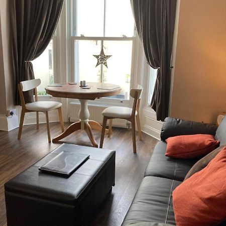 Apartments 41 Хейстингс Екстериор снимка