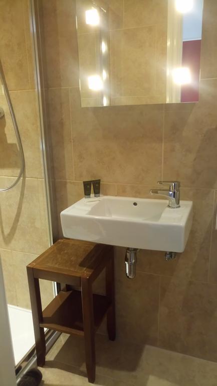 Apartments 41 Хейстингс Екстериор снимка